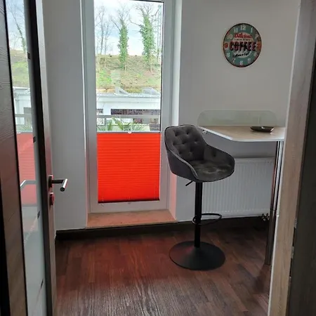 Oder Dresden-neustadt Inkl Parkplatz Mit Balkon Oder Terrasse