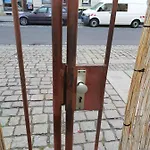 Oder Dresden-neustadt Inkl Parkplatz Mit Balkon Oder Terrasse *