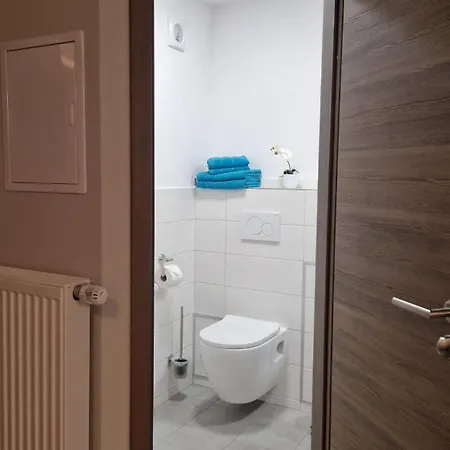 Apartamento Oder Dresden-neustadt Inkl Parkplatz Mit Balkon Oder Terrasse Dresde