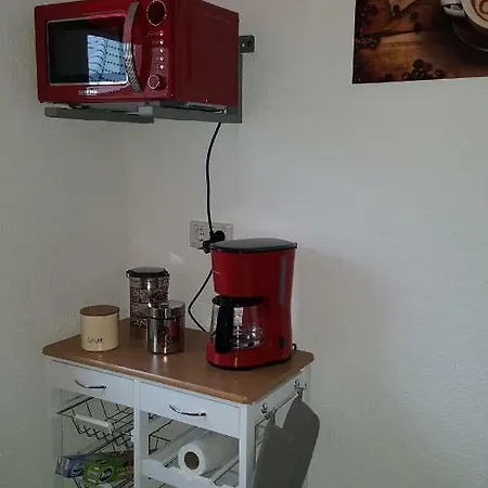 Oder Dresden-neustadt Inkl Parkplatz Mit Balkon Oder Terrasse *