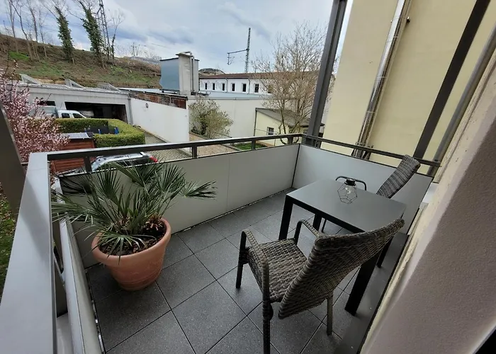 Oder Dresden-neustadt Inkl Parkplatz Mit Balkon Oder Terrasse Lägenhet