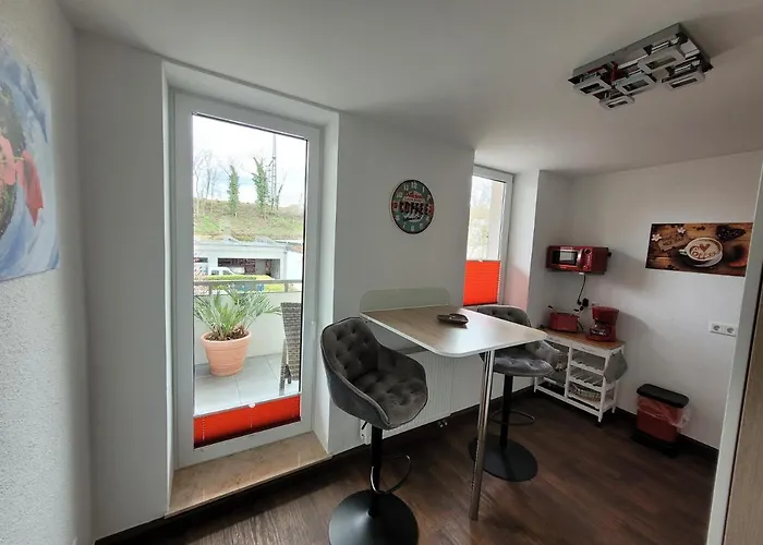Apartman Oder Dresden-neustadt Inkl Parkplatz Mit Balkon Oder Terrasse *