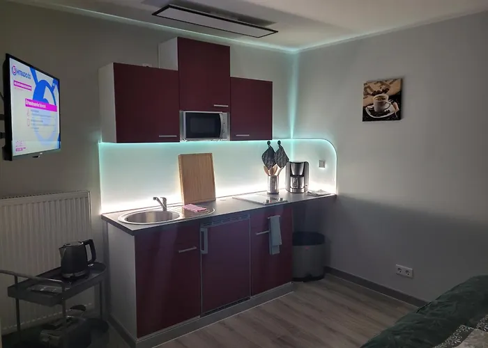 Oder Dresden-neustadt Inkl Parkplatz Mit Balkon Oder Terrasse Drezno