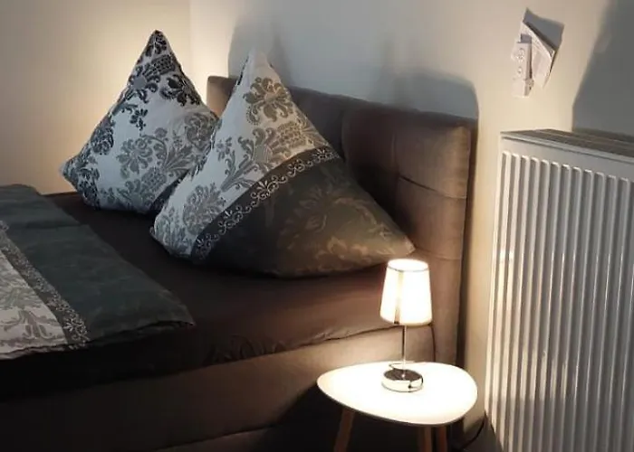 Apartament Oder Dresden-neustadt Inkl Parkplatz Mit Balkon Oder Terrasse *