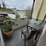 Oder Dresden-neustadt Inkl Parkplatz Mit Balkon Oder Terrasse Apartamento